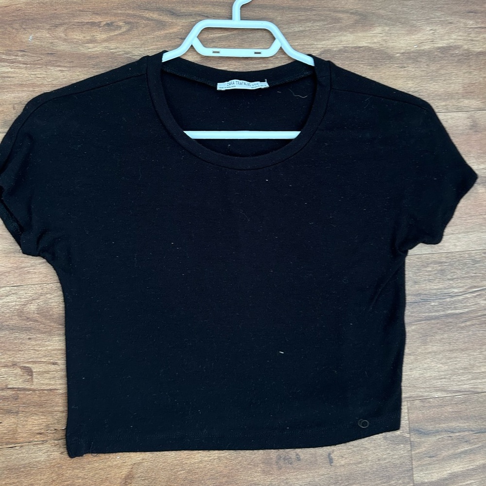 Zara black basic cropped Tee